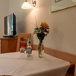Daskaiser - Dein Gartenhotel In Tirol Hotel 3*