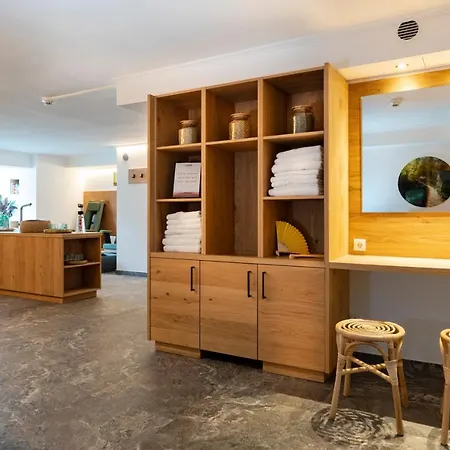 Daskaiser - Dein Gartenhotel In Tirol