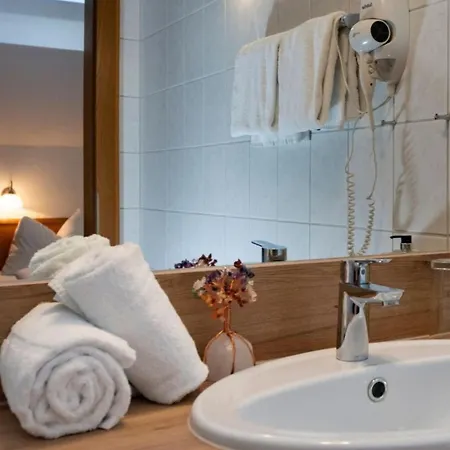 Daskaiser - Dein Gartenhotel In Tirol Otel Ebbs