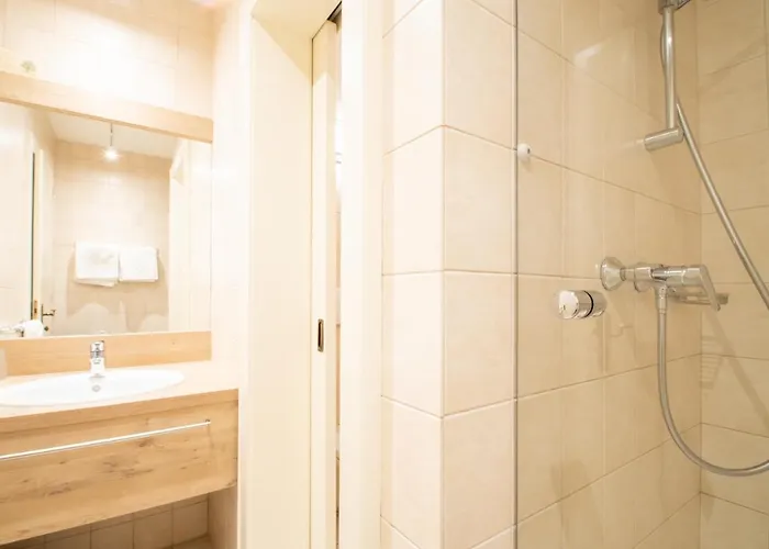 Daskaiser - Dein Gartenhotel In Tirol Hotel 3*