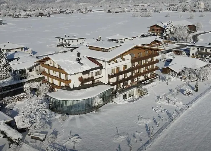 ホテル Daskaiser - Dein Gartenhotel In Tirol 3*