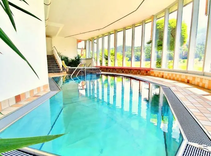 ホテル Daskaiser - Dein Gartenhotel In Tirol エープス