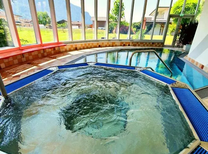 Hotel Daskaiser - Dein Gartenhotel In Tirol 3*