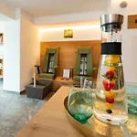 Daskaiser - Dein Gartenhotel In Tirol